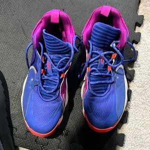 Adidas dame 7 say cheese good condition, size 11, no inner sole or box,